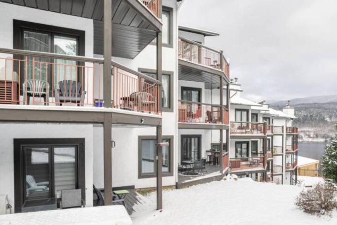 The Outlook Over Lac -Tremblant By Instant Suites Mont-Tremblant Extérieur photo